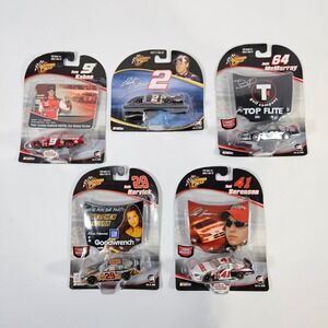 NASCAR Winner's Circle 1:64 Diecast Car Lot of 5 Kahne Wallace Harvick McMurray